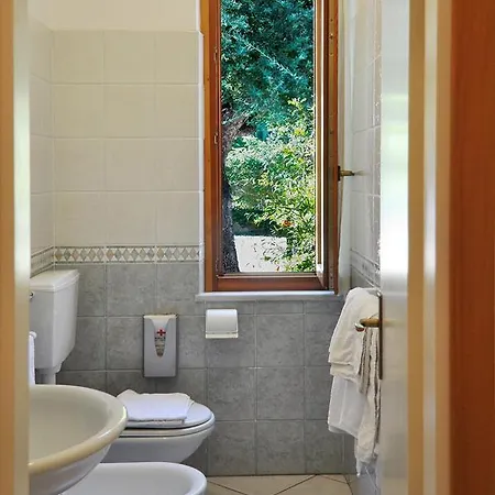 Bed & Breakfast Dei Limoni 3*