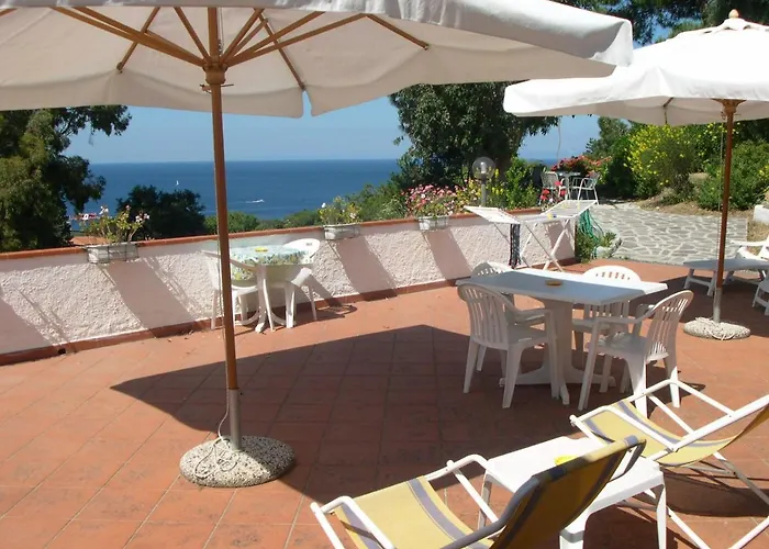 Dei Limoni ベッド・アンド・ブレックファスト SantʼAndrea